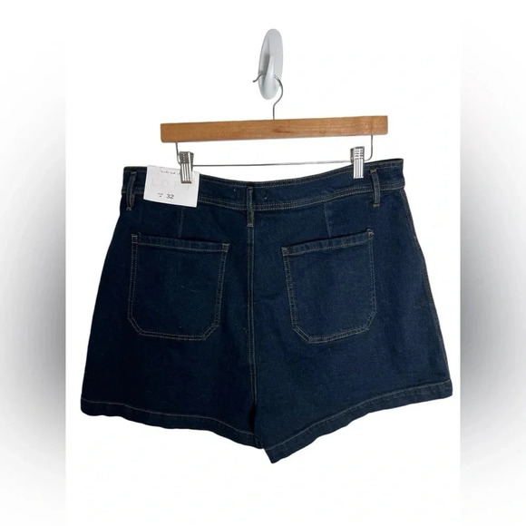 LOFT Welt Pocket Denim Shorts in Refined Dark Indigo Wash Size 32/14 - Picture 4 of 4